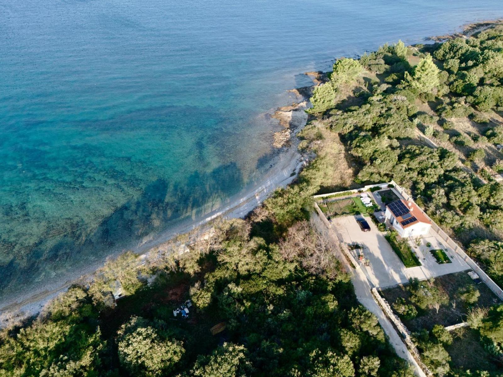 House Of Peace Villa Peroj Exterior photo